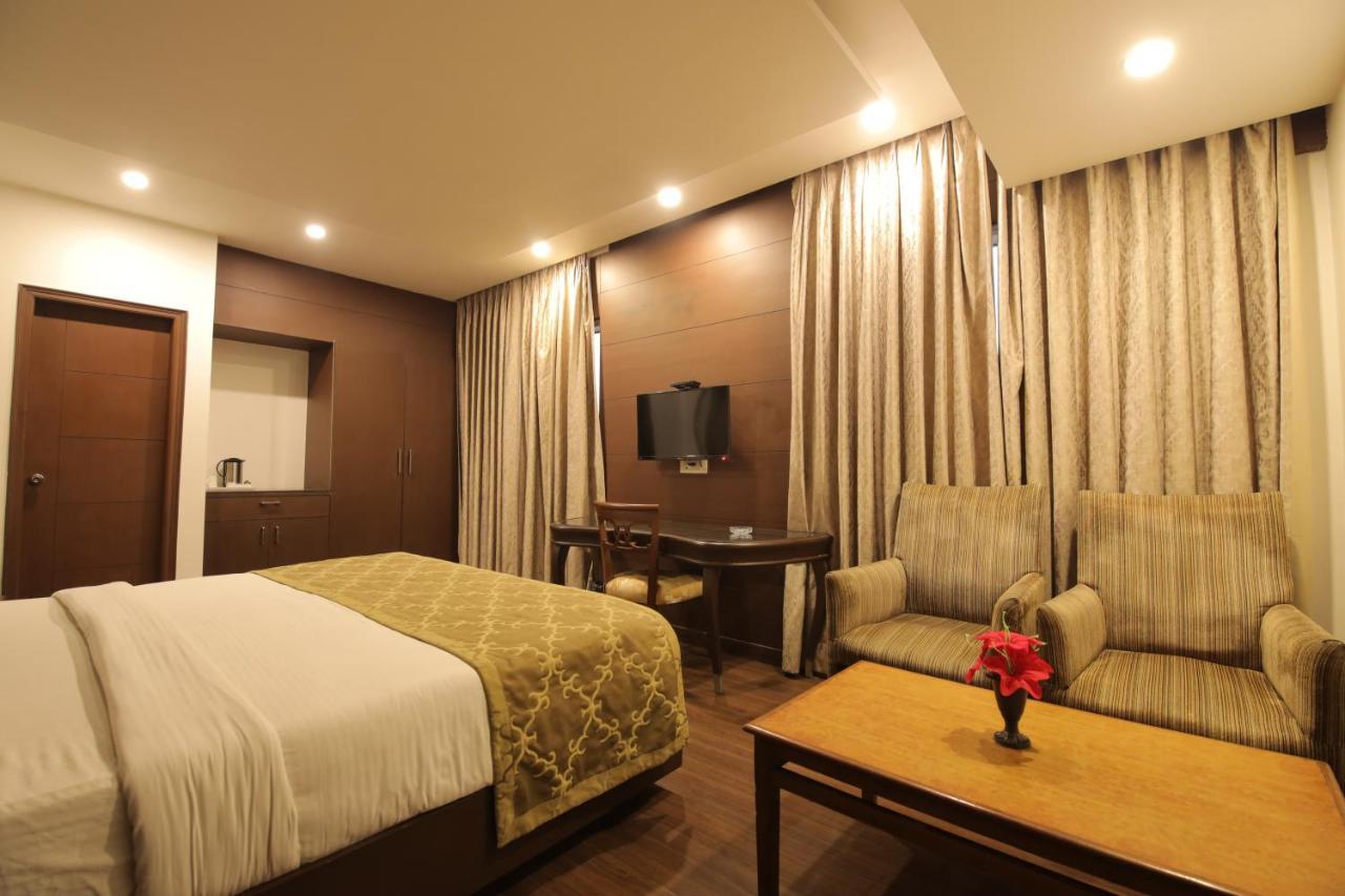 Airport Hotel Bollywood Paradise Νέο Δελχί Εξωτερικό φωτογραφία